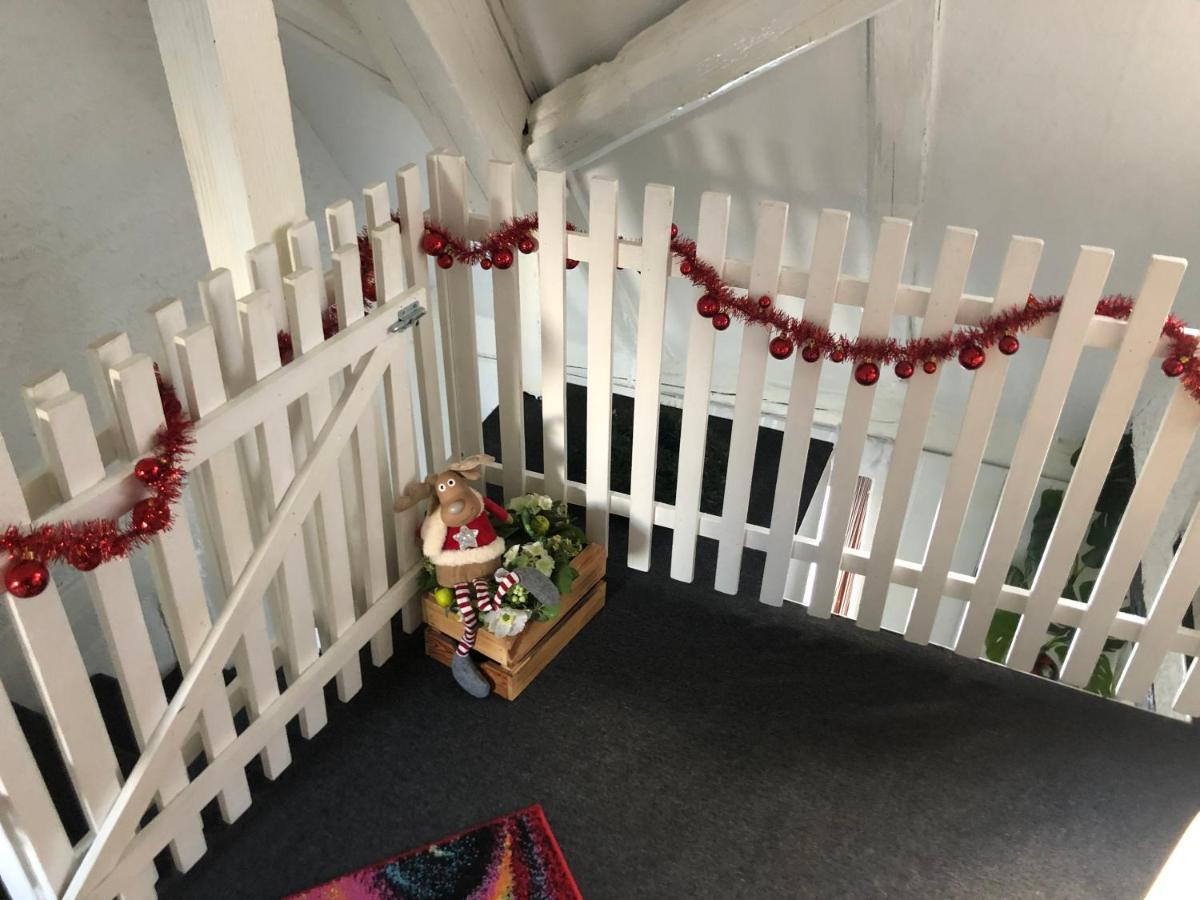 Schoene Ferienwohnung Altes Gebaelk Fachwerkhaus Bacharach Luaran gambar