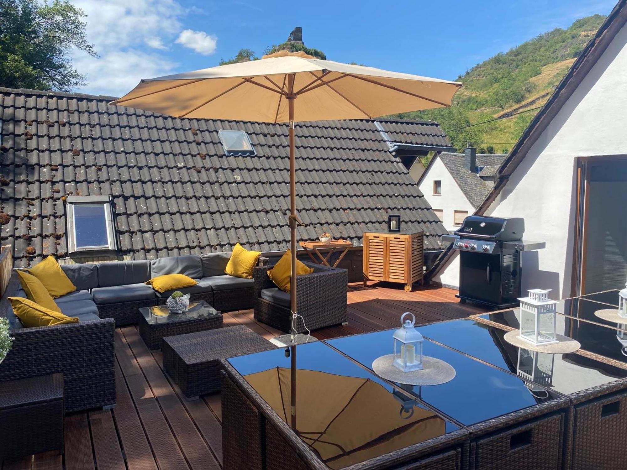Schoene Ferienwohnung Altes Gebaelk Fachwerkhaus Bacharach Luaran gambar