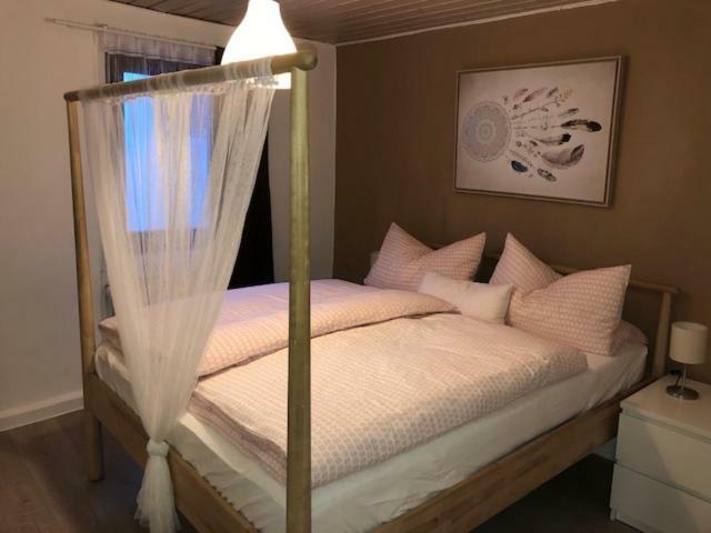 Schoene Ferienwohnung Altes Gebaelk Fachwerkhaus Bacharach Luaran gambar