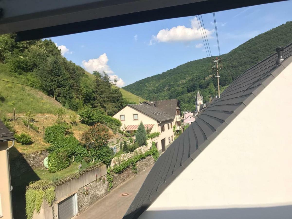 Schoene Ferienwohnung Altes Gebaelk Fachwerkhaus Bacharach Luaran gambar